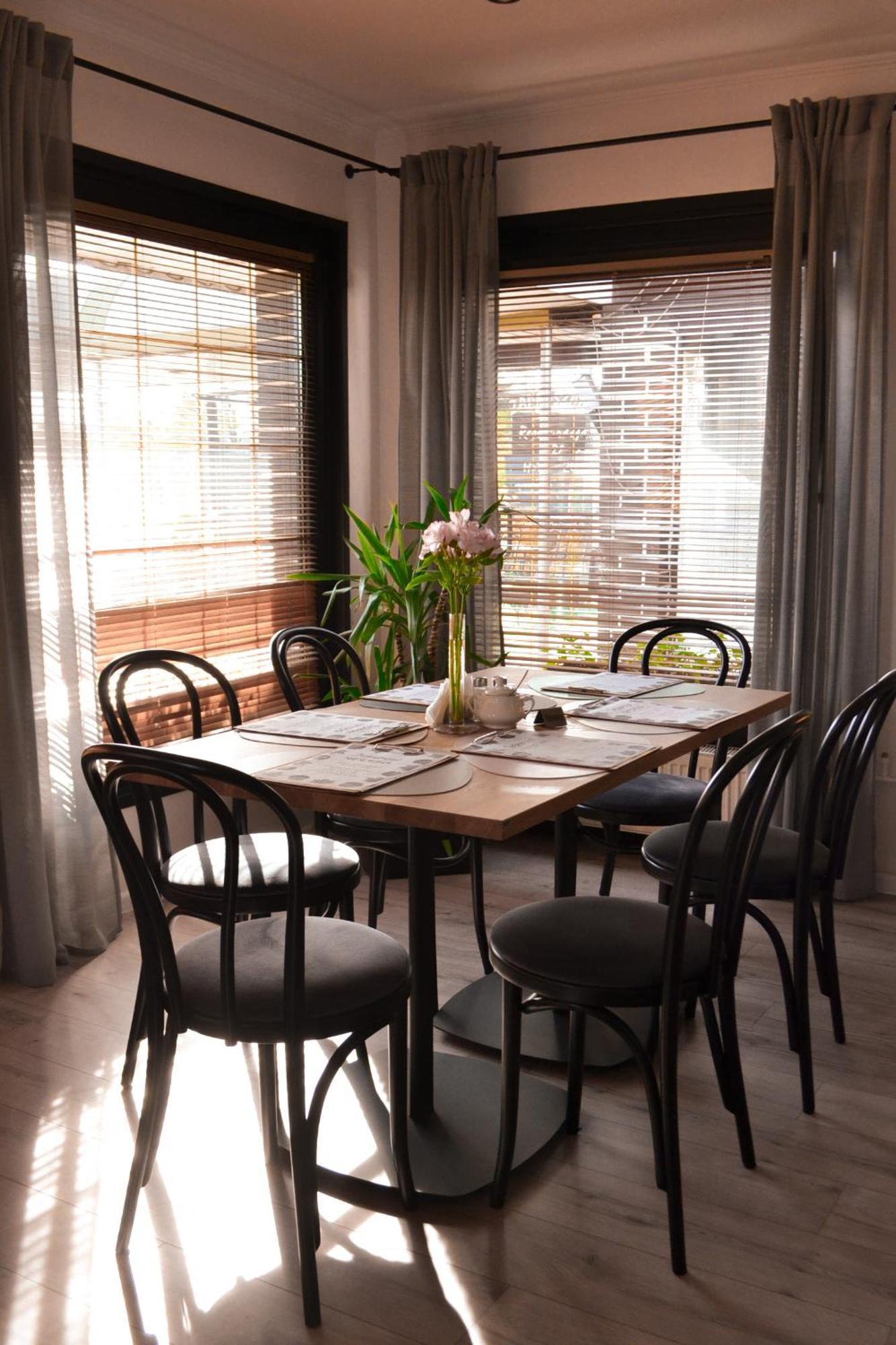 פוזנן Hotel Astra Tajemniczy Ogrod מראה חיצוני תמונה